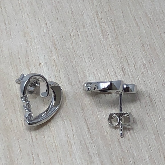 14k White Gold Diamond Earrings - Picture 3 of 5